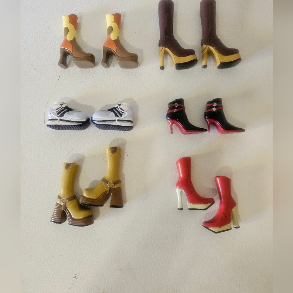 Bratz Doll Shoes Set of 6